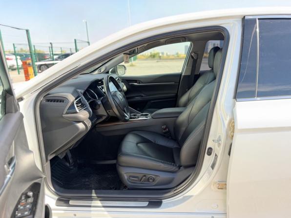 Toyota Camry VIII (XV70) с пробегом 2019 года, цена 2 570 000 рублей, 103502 км, седан, Автокод Объявления