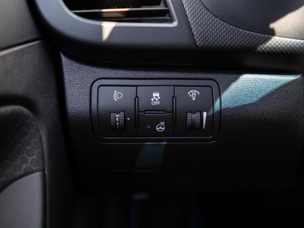 Hyundai Solaris I Рестайлинг с пробегом 2014 года, цена 1 370 000 рублей, 87340 км, хэтчбек, Автокод Объявления