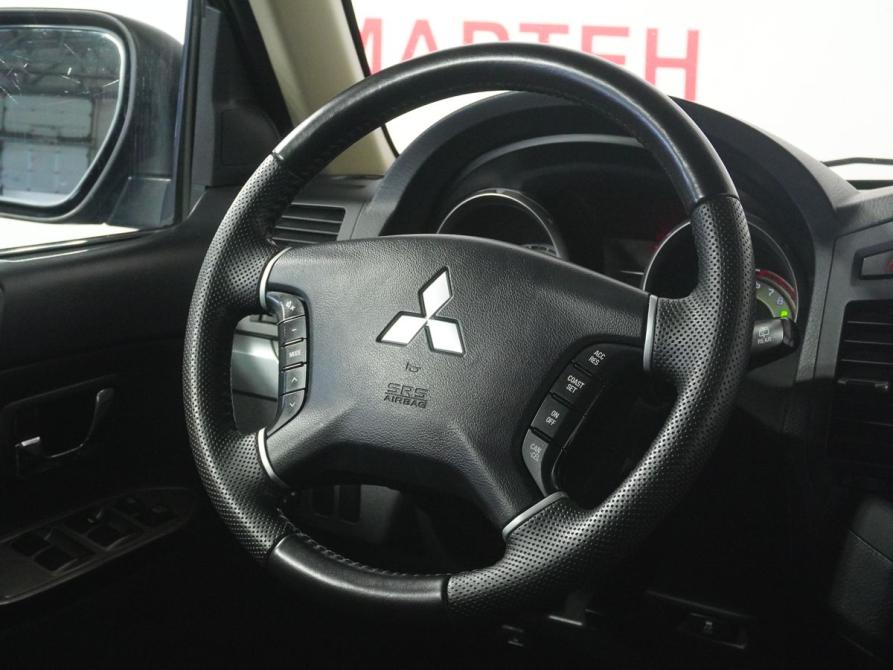 Mitsubishi Pajero IV Рестайлинг 1 Вологда  - изображение 16