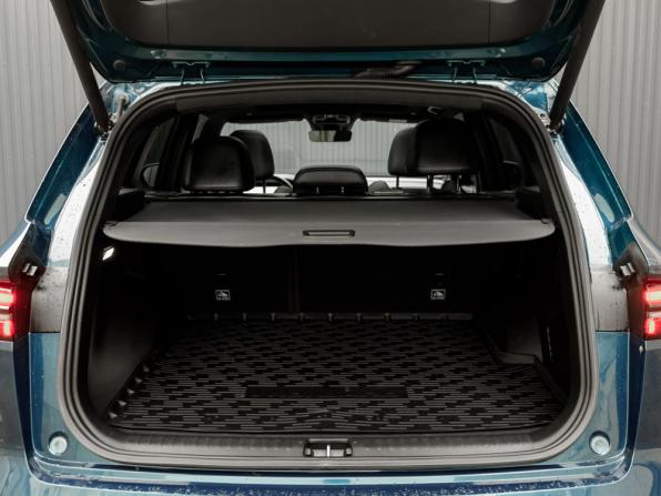 Geely Monjaro I с пробегом 2023 года, цена 2 915 000 рублей, 88842 км, внедорожник, Автокод Объявления
