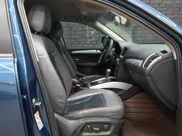 Audi Q5 I (8R) с пробегом 2009 года, цена 1 250 000 рублей, 365522 км, внедорожник, Автокод Объявления
