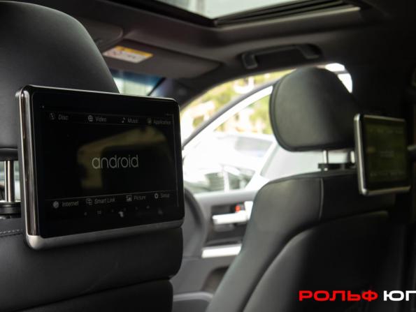 Toyota Land Cruiser 200 Series Рестайлинг 2 с пробегом 2017 года, цена 7 398 000 рублей, 98000 км, внедорожник, Автокод Объявления