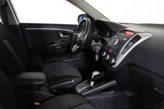Kia Ceed I Рестайлинг с пробегом 2011 года, цена 799 990 рублей, 167184 км, хэтчбек, Автокод Объявления