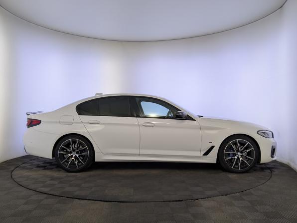 BMW 5 серии VII (G30/G31/G38) Рестайлинг с пробегом 2021 года, цена 5 330 000 рублей, 52720 км, седан, Автокод Объявления