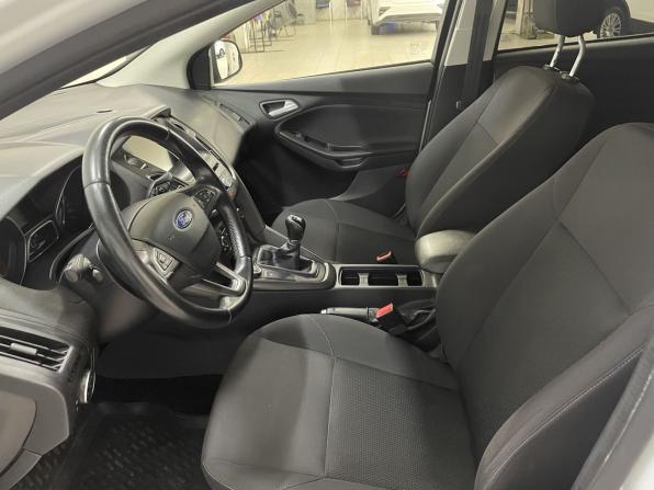 Ford Focus III Рестайлинг с пробегом 2019 года, цена 1 299 000 рублей, 115311 км, хэтчбек, Автокод Объявления
