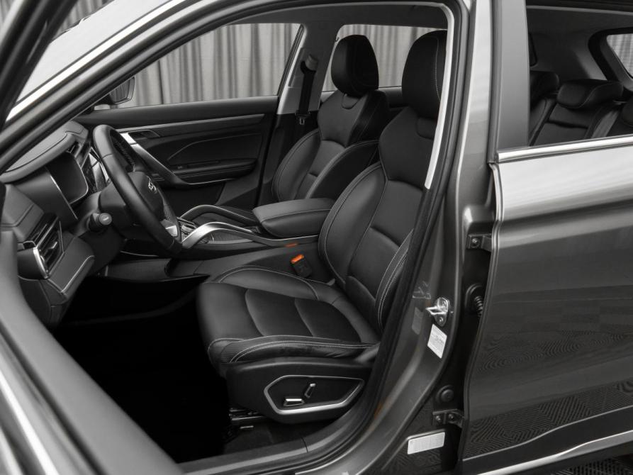Geely Atlas Pro Москва  - изображение 8