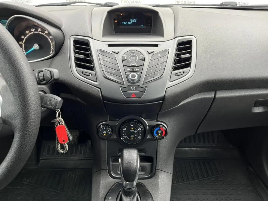 Ford Fiesta Mk6 Рестайлинг Краснодар  - изображение 19