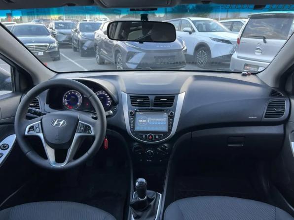 Hyundai Solaris I с пробегом 2011 года, цена 749 000 рублей, 166383 км, седан, Автокод Объявления