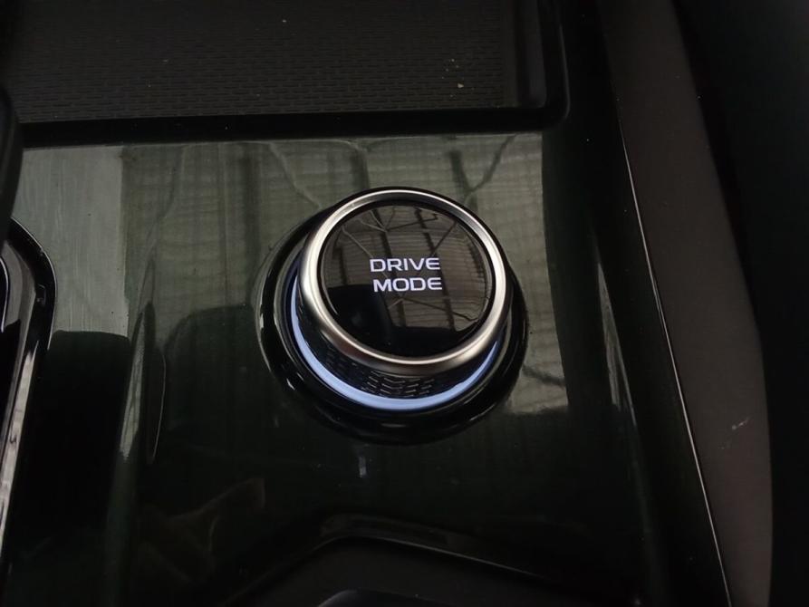 Geely Monjaro I Москва  - изображение 15