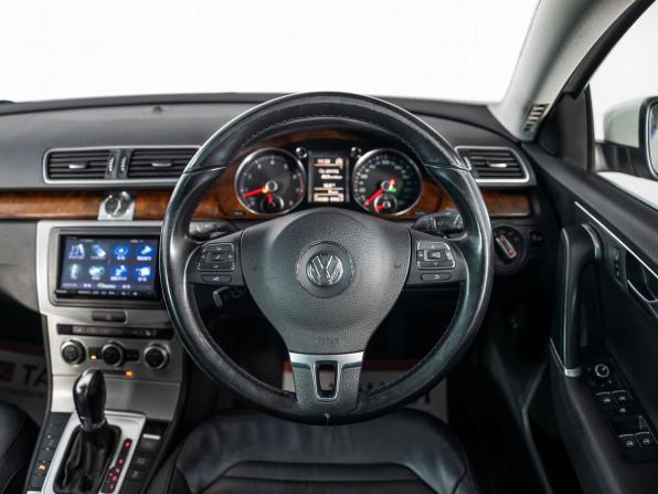 Volkswagen Passat B7 с пробегом 2012 года, цена 1 200 300 рублей, 110385 км, универсал, Автокод Объявления