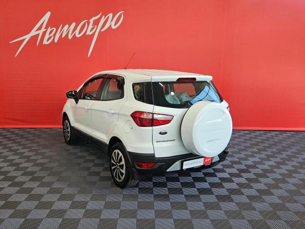 Ford EcoSport II с пробегом 2016 года, цена 975 000 рублей, 149595 км, внедорожник, Автокод Объявления
