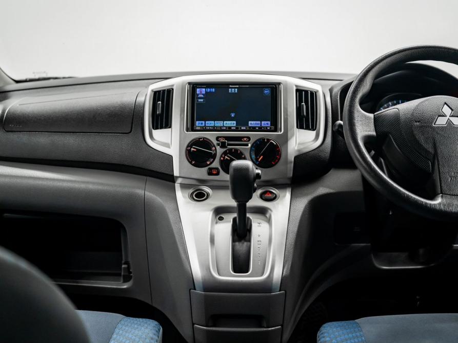 Mitsubishi Delica D:3 Красноярск  - изображение 12