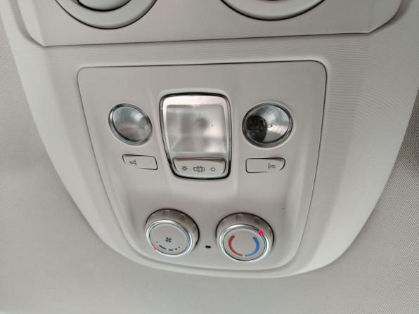Peugeot Traveller I с пробегом 2018 года, цена 2 599 000 рублей, 178583 км, минивэн, Автокод Объявления