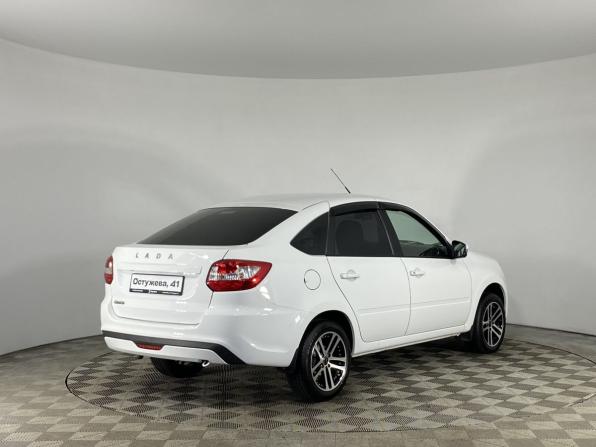 Lada (ВАЗ) Granta I Рестайлинг с пробегом 2025 года, цена 1 020 000 рублей, 5408 км, лифтбек, Автокод Объявления
