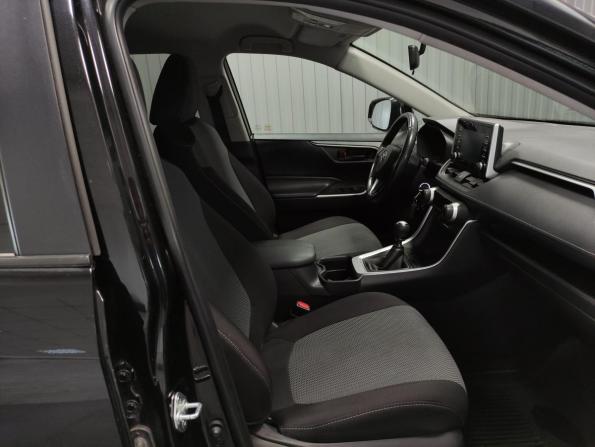 Toyota RAV4 V (XA50) с пробегом 2021 года, цена 2 773 000 рублей, 149382 км, внедорожник, Автокод Объявления