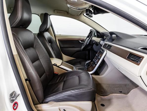 Volvo XC70 II Рестайлинг с пробегом 2014 года, цена 2 199 000 рублей, 165391 км, универсал, Автокод Объявления