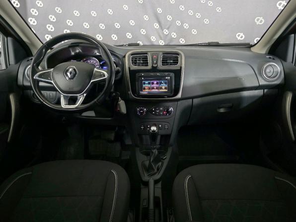 Renault Sandero II Рестайлинг с пробегом 2018 года, цена 985 000 рублей, 126666 км, хэтчбек, Автокод Объявления