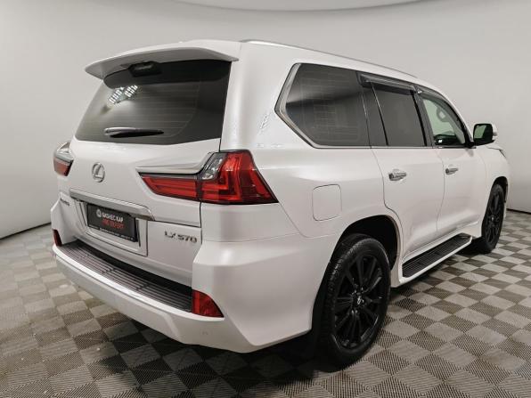 Lexus LX III Рестайлинг 2 с пробегом 2020 года, цена 9 449 000 рублей, 67074 км, внедорожник, Автокод Объявления