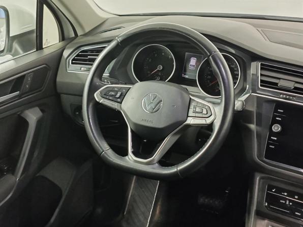 Volkswagen Tiguan II Рестайлинг с пробегом 2020 года, цена 2 699 000 рублей, 124585 км, внедорожник, Автокод Объявления