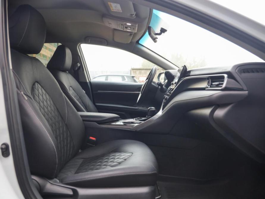 Toyota Camry VIII (XV70) Рестайлинг Санкт-Петербург  - изображение 21