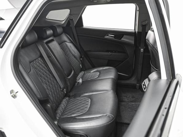 Kia Sportage V с пробегом 2023 года, цена 3 348 000 рублей, 58222 км, внедорожник, Автокод Объявления
