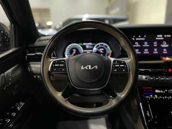 Kia Mohave I Рестайлинг 2 с пробегом 2022 года, цена 5 350 000 рублей, 45344 км, внедорожник, Автокод Объявления