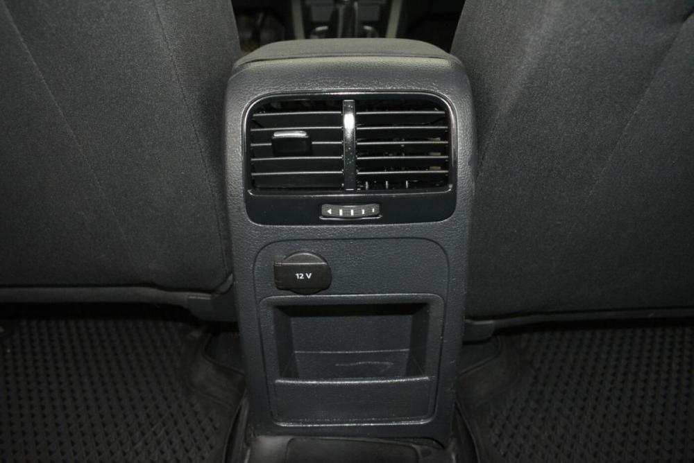 Volkswagen Jetta VI Киров  - изображение 25