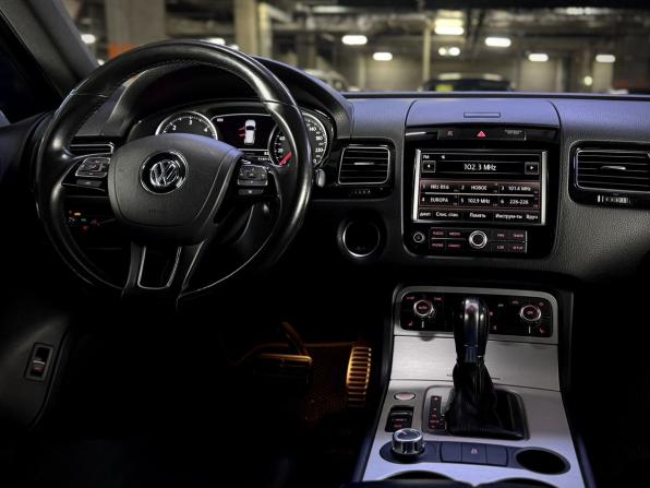 Volkswagen Touareg II с пробегом 2013 года, цена 2 550 000 рублей, 208216 км, внедорожник, Автокод Объявления