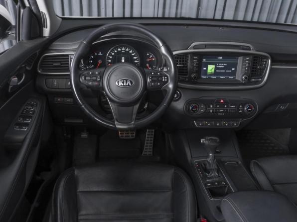 Kia Sorento III Prime с пробегом 2017 года, цена 2 078 905 рублей, 233657 км, внедорожник, Автокод Объявления