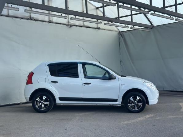 Renault Sandero I с пробегом 2011 года, цена 450 000 рублей, 230564 км, хэтчбек, Автокод Объявления