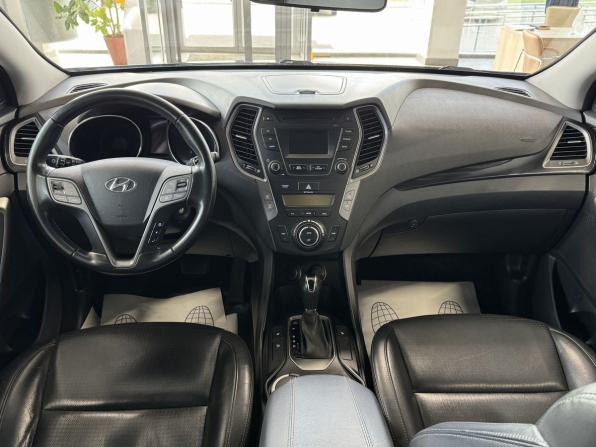Hyundai Santa Fe III с пробегом 2012 года, цена 1 799 000 рублей, 133207 км, внедорожник, Автокод Объявления