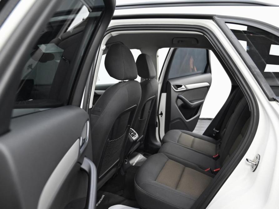 Audi Q3 I (8U) Москва  - изображение 14