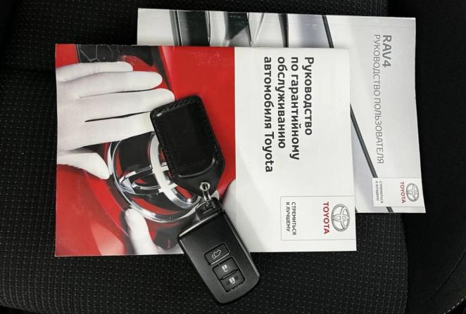 Toyota RAV4 V (XA50) с пробегом 2019 года, цена 2 450 000 рублей, 138722 км, внедорожник, Автокод Объявления
