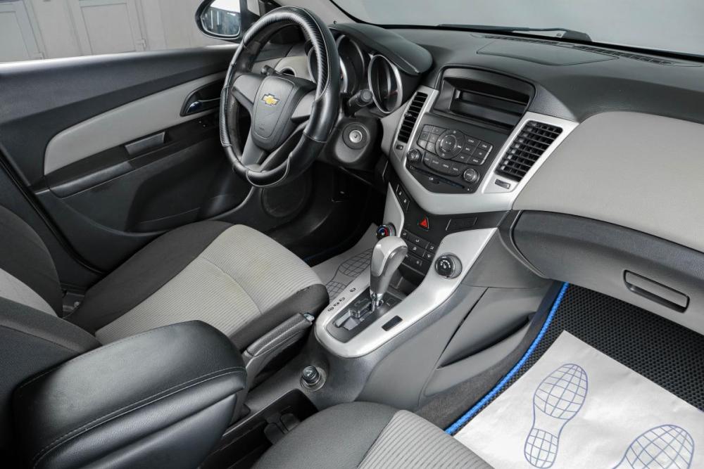 Chevrolet Cruze I Тюмень  - изображение 11