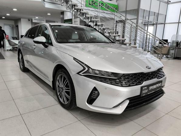 Kia K5 III с пробегом 2021 года, цена 2 550 000 рублей, 131768 км, седан, Автокод Объявления
