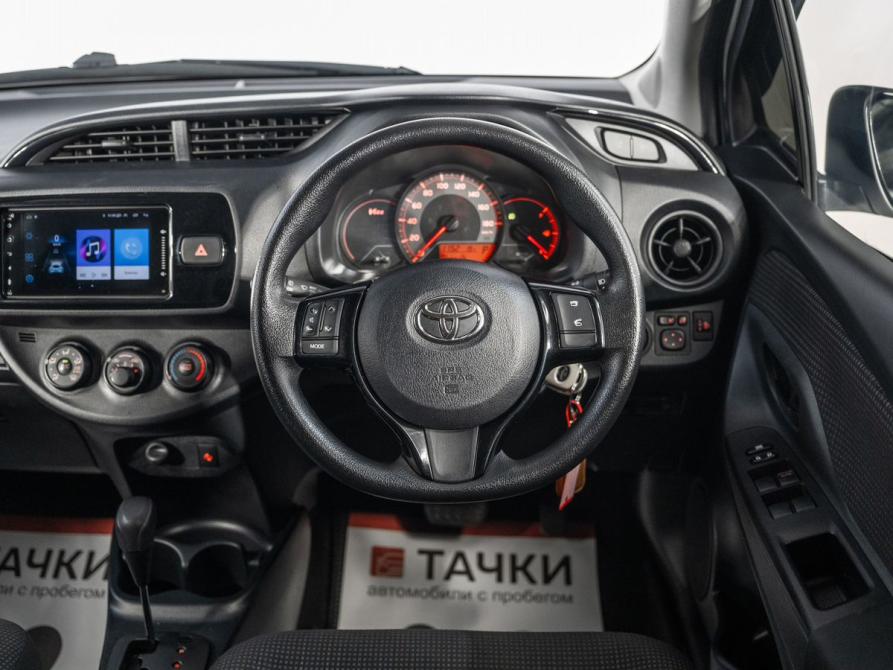Toyota Vitz III (XP130) Рестайлинг 2 Иркутск  - изображение 9