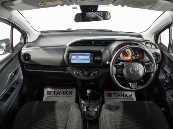 Toyota Vitz III (XP130) Рестайлинг 2 с пробегом 2017 года, цена 928 500 рублей, 84675 км, хэтчбек, Автокод Объявления