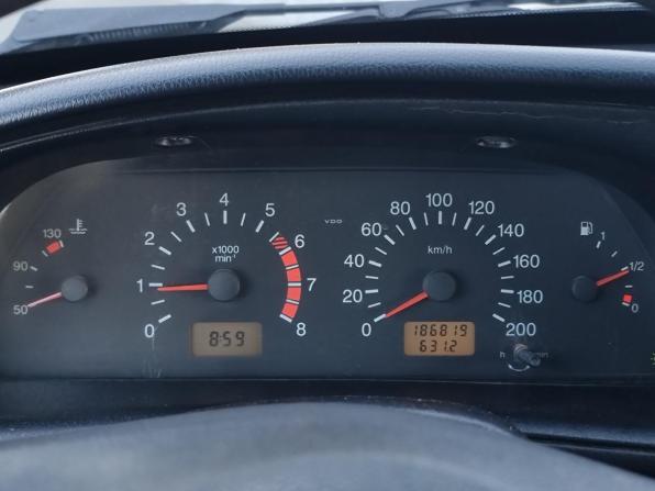 Chevrolet Niva I Рестайлинг с пробегом 2011 года, цена 499 000 рублей, 186819 км, внедорожник, Автокод Объявления