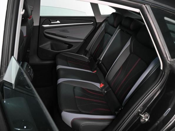 Volkswagen Lamando II с пробегом 2025 года, цена 3 549 000 рублей, 134 км, лифтбек, Автокод Объявления
