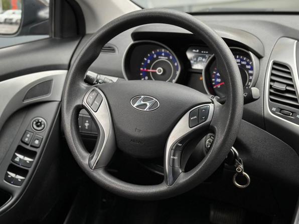Hyundai Elantra V (MD) Рестайлинг с пробегом 2014 года, цена 1 329 000 рублей, 95164 км, седан, Автокод Объявления