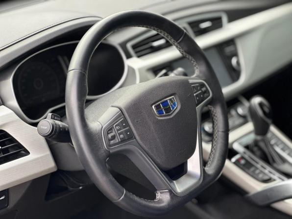 Geely Atlas I с пробегом 2022 года, цена 2 039 000 рублей, 36000 км, внедорожник, Автокод Объявления