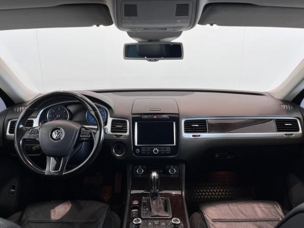 Volkswagen Touareg II с пробегом 2013 года, цена 2 350 000 рублей, 219006 км, внедорожник, Автокод Объявления