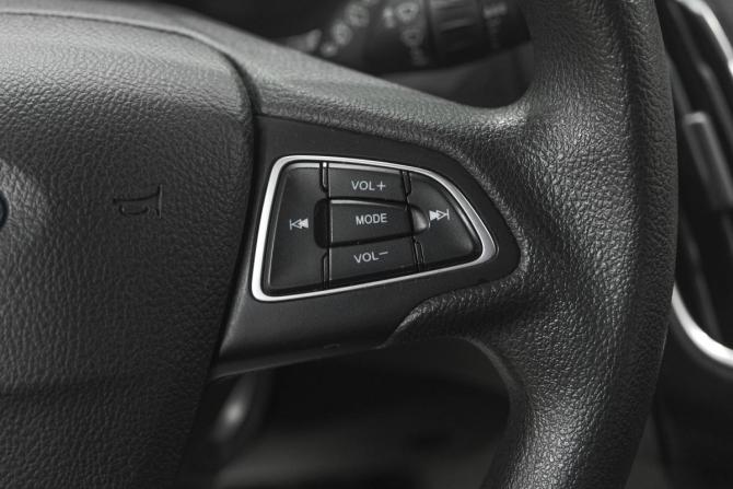Ford Focus III Рестайлинг с пробегом 2017 года, цена 899 000 рублей, 158000 км, универсал, Автокод Объявления
