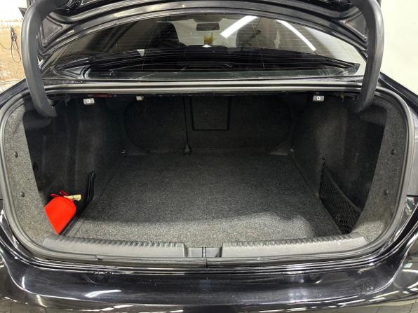 Volkswagen Jetta VI с пробегом 2013 года, цена 910 000 рублей, 177000 км, седан, Автокод Объявления