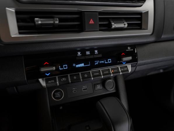 Mitsubishi L200 VI с пробегом 2025 года, цена 5 300 000 рублей, 50 км, пикап, Автокод Объявления