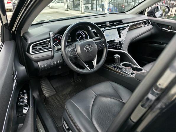 Toyota Camry VIII (XV70) с пробегом 2021 года, цена 3 300 000 рублей, 27786 км, седан, Автокод Объявления