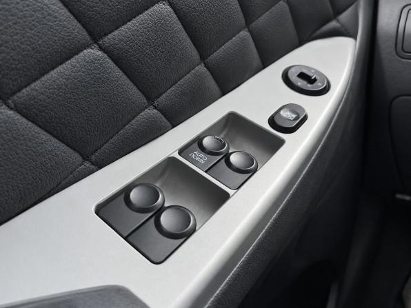 Hyundai Solaris I с пробегом 2013 года, цена 749 000 рублей, 179245 км, седан, Автокод Объявления