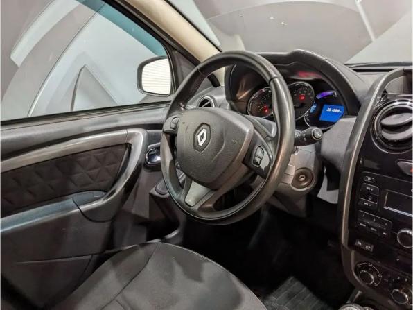 Renault Duster I Рестайлинг с пробегом 2018 года, цена 1 025 000 рублей, 201349 км, внедорожник, Автокод Объявления