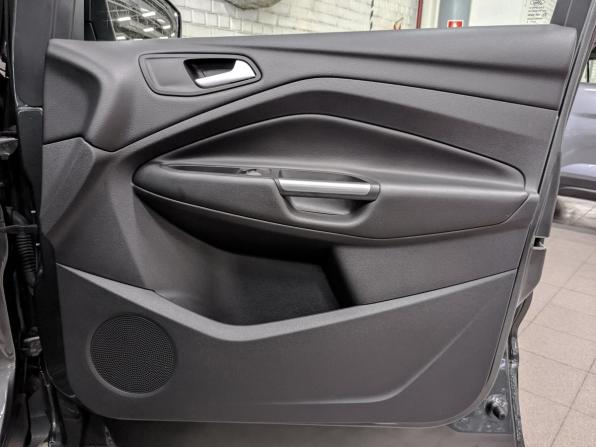 Ford Kuga II Рестайлинг с пробегом 2018 года, цена 1 855 000 рублей, 82231 км, внедорожник, Автокод Объявления