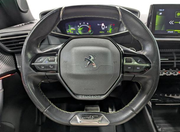 Peugeot 2008 II с пробегом 2020 года, цена 1 750 000 рублей, 78347 км, внедорожник, Автокод Объявления
